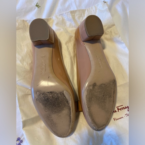 Ferragamo Vara Patent Pump - Picture 8 of 10